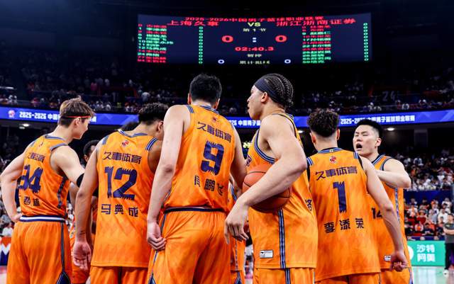 乐竞体育詹姆斯摊牌了：别再讨论我的历史地位！