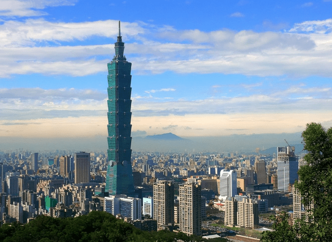 葡萄牙迎战刚果民主共和国：52年世界杯轮回，C罗率队开启20